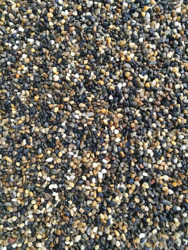 鹅卵石小规格一般用作滤料承托层（水处理鹅卵石滤料）