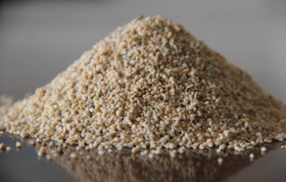 石英砂不同于海砂和河砂的原因（海沙与石英砂区别）
